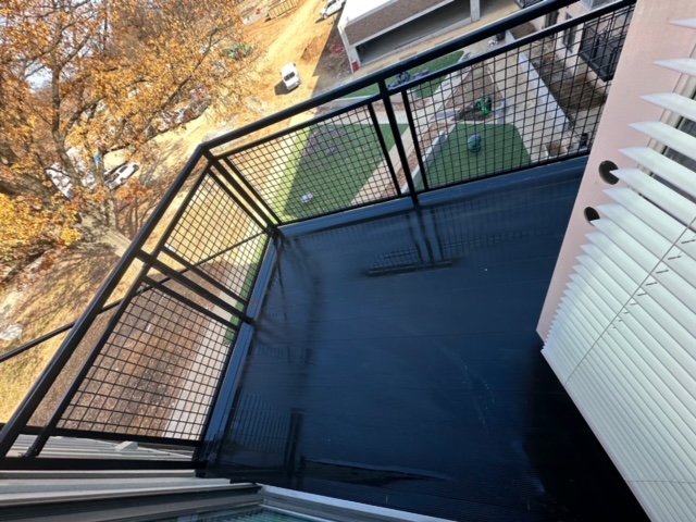 Apartment Balcony Pressure Washing in Nashville, Tennessee 